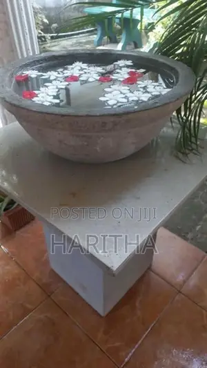Garden water bowl pokunu pot