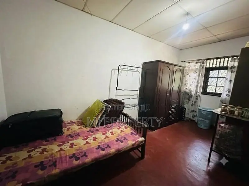 ( YS-1114) Valuable Single Storey House Sale in Kottawa