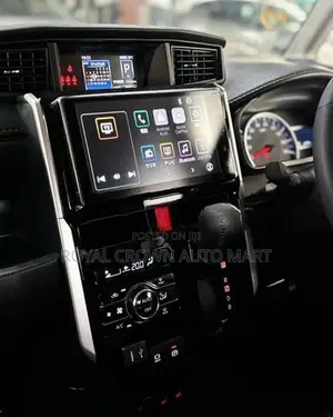 Toyota Roomy Custom GT 2025