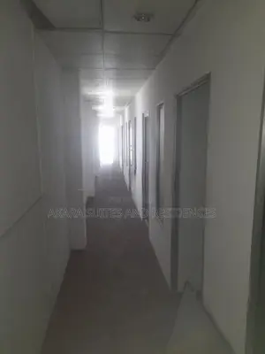 9,000 Sq.ft - Commercial Building for Sale CP34079 Colombo 08