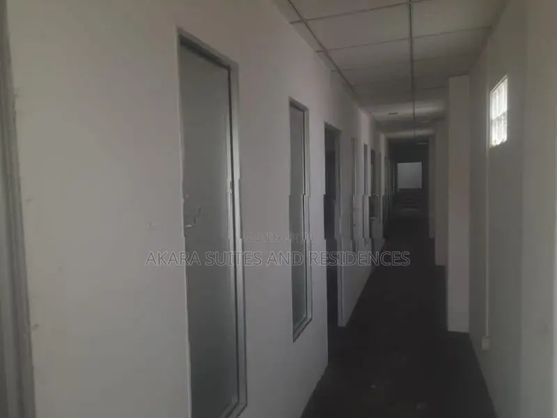 9,000 Sq.ft - Commercial Building for Sale CP34079 Colombo 08