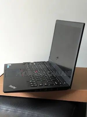 Lenovo ThinnkPad T460s / i5 6th Gen 256GB SSD 8GB RAM