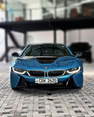 BMW i8 2019