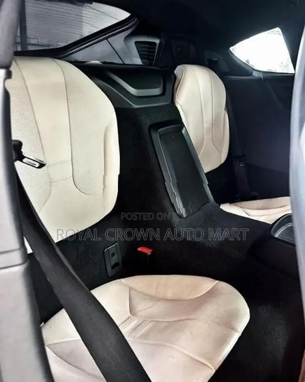 BMW i8 2019