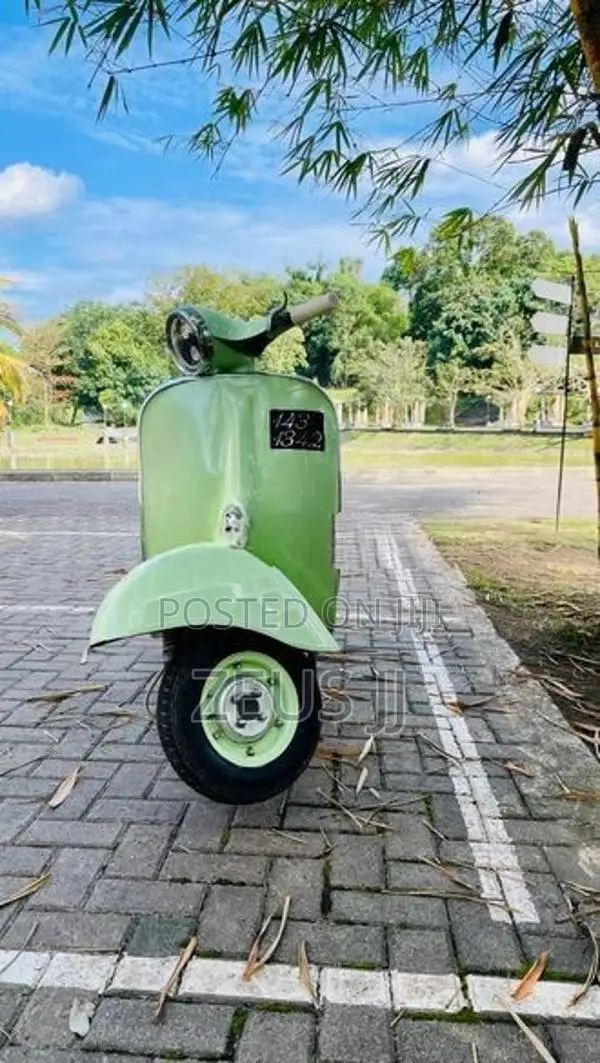 Bajaj Chetak 2006