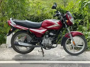 Bajaj CT100 2022 ES