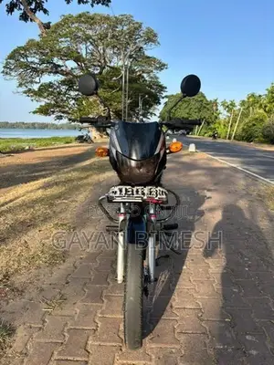 Bajaj CT100 2004