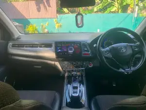 Honda Vezel 2014