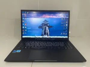 Asus i5 12th GEN