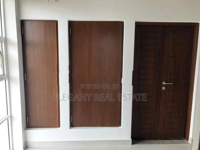 Commercial Building for Rent in Colombo 08 (A2735)