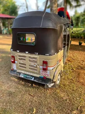 Bajaj RE 1998