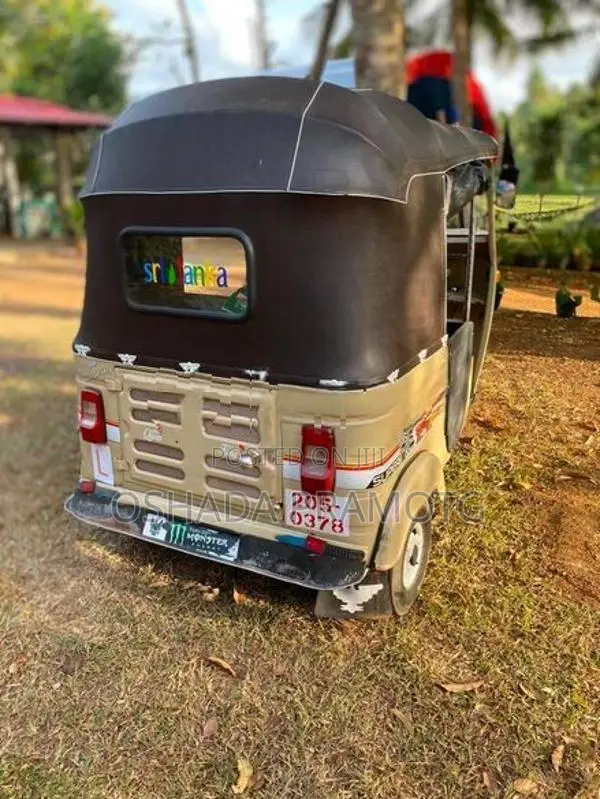 Bajaj RE 1998