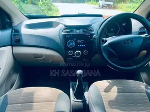 Hyundai Eon 2015