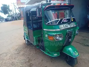 Bajaj RE 2012