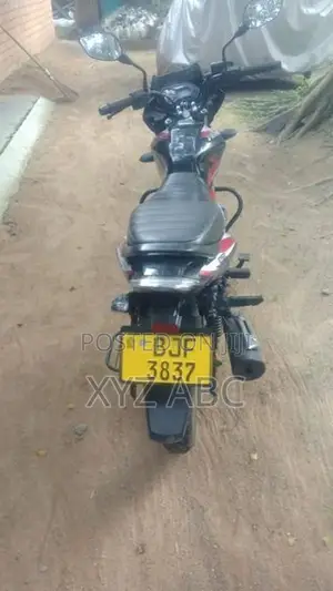 Bajaj Discover 125 2023