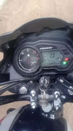 Bajaj Discover 125 2023