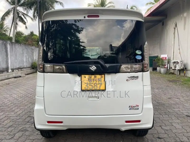 Suzuki Spacia Custom 2015