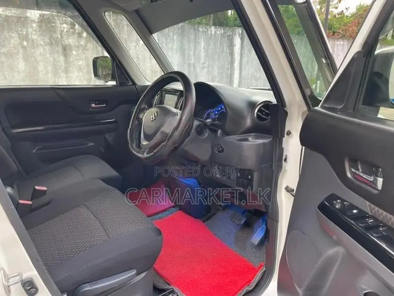 Suzuki Spacia Custom 2015