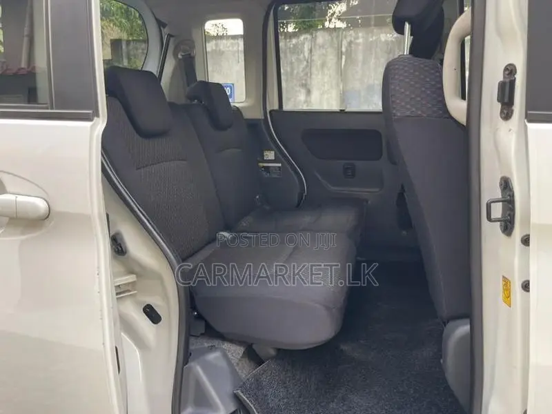 Suzuki Spacia Custom 2015