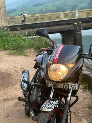 Bajaj Pulsar 150 2012