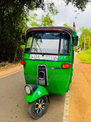Bajaj RE 2006