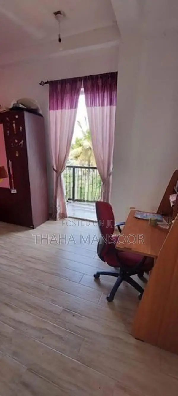 Panadura 24 Perch, 4 Bedroom House for Sale