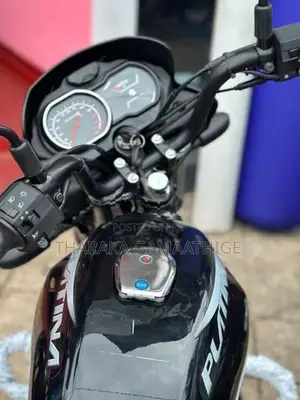 Bajaj Platina 100 2026