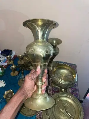 පෞරාණික පිත්තල භාණ්ඩ