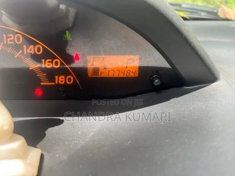 Toyota Vitz 2009
