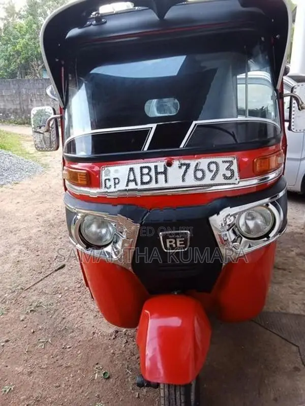 Bajaj RE 4 Stroke 2016