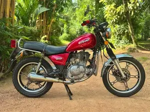 Suzuki GN 125 2001