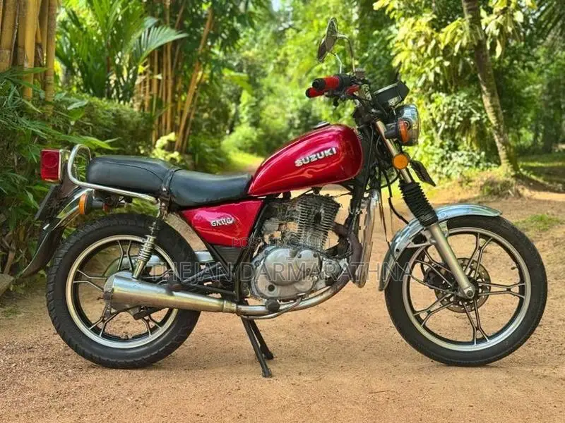 Suzuki GN 125 2001