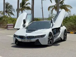 BMW i8 2016