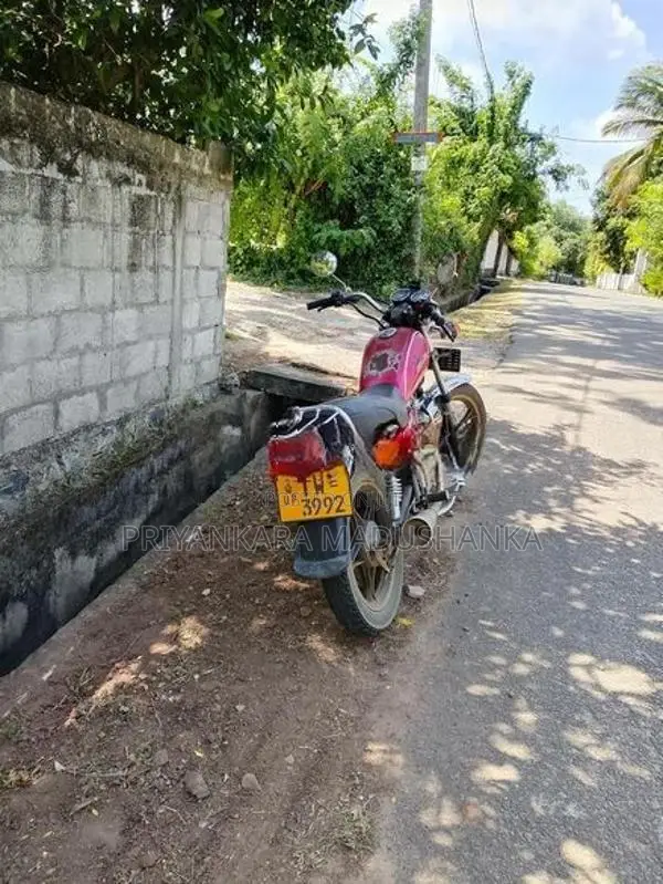 Suzuki GN 125 2007