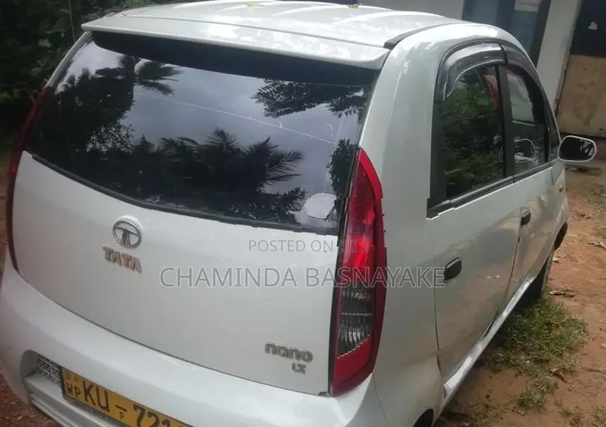 Tata Nano LX 2012
