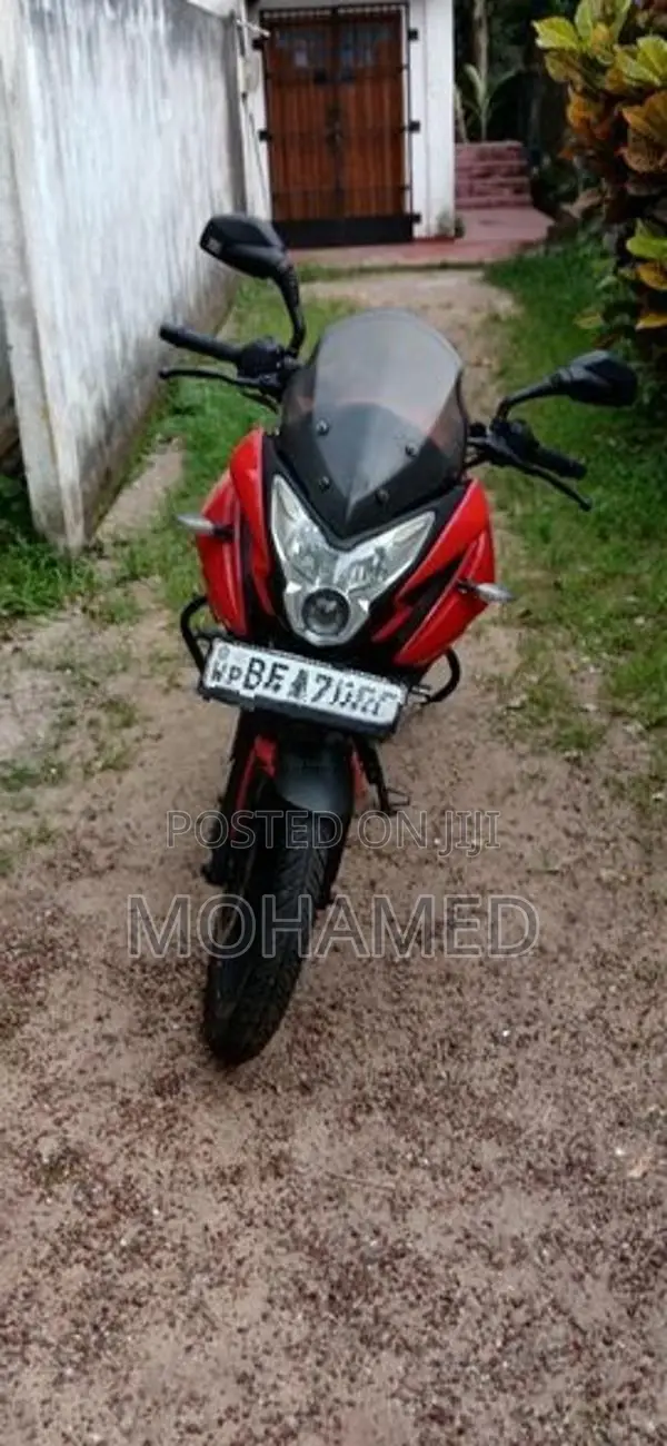 Bajaj Pulsar AS 150 2016