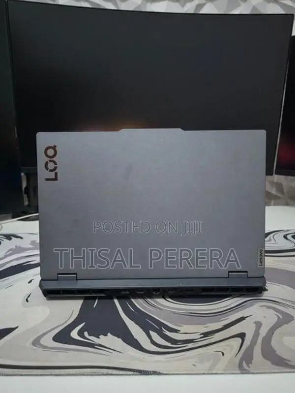 Lenovo LOQ 15IRX9