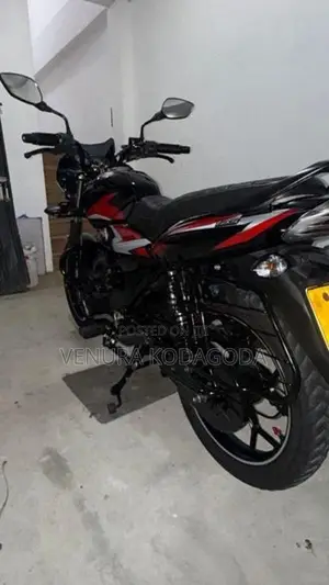 Bajaj Discover 2024