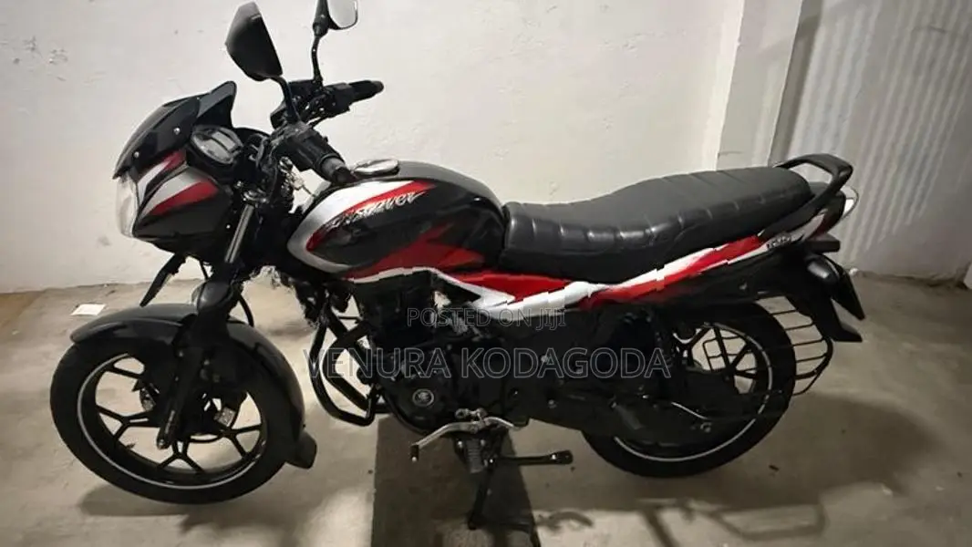 Bajaj Discover 2024