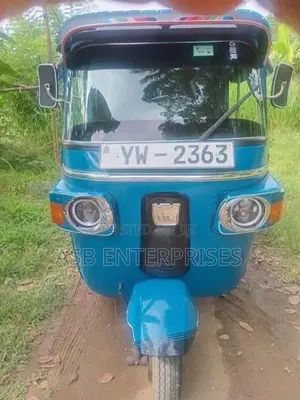 Bajaj RE Three Wheeler 2012