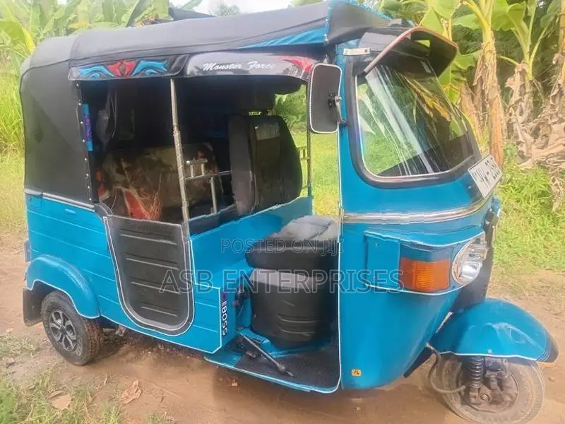 Bajaj RE Three Wheeler 2012