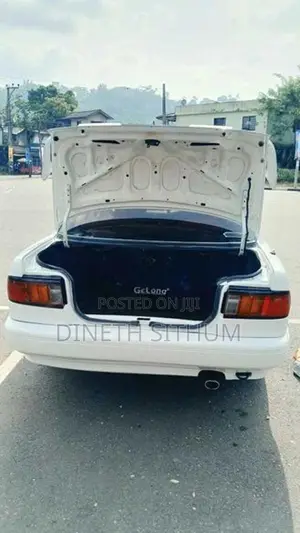 Nissan FB13 1996