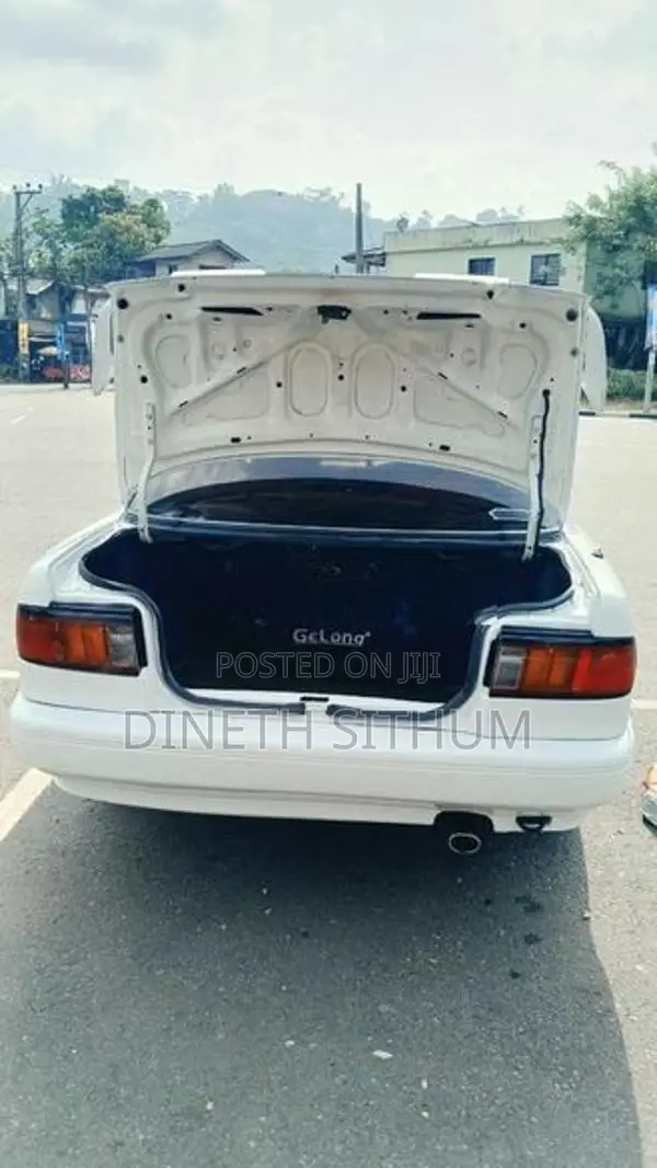 Nissan FB13 1996