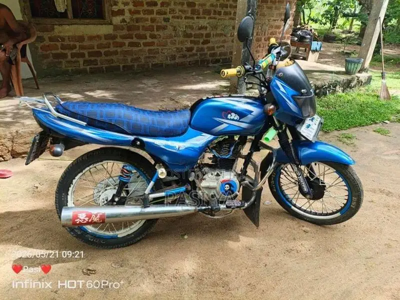 Bajaj CT100 2009