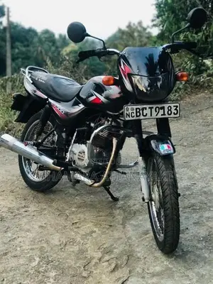 Bajaj CT100 2015