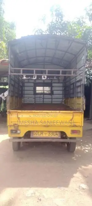 Tata Dimo Batta Zx 2011