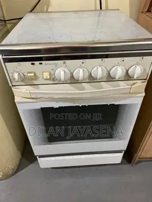 4 Burner Gas Stove with Oven