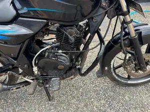 Bajaj Discover 2010