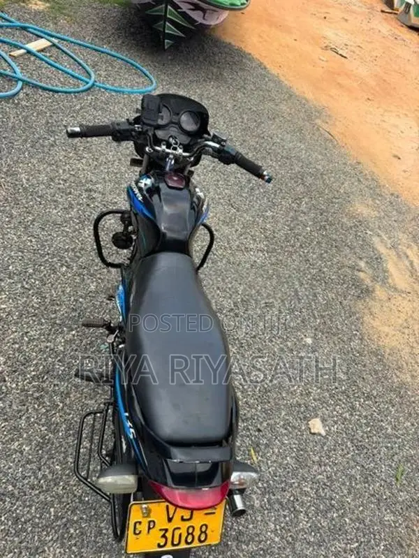 Bajaj Discover 2010