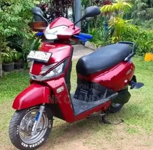 Mahindra Gusto 2015